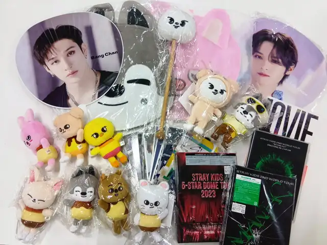 K-POPグッズ買取の推しトク │ 送料無料のかんたん宅配買取