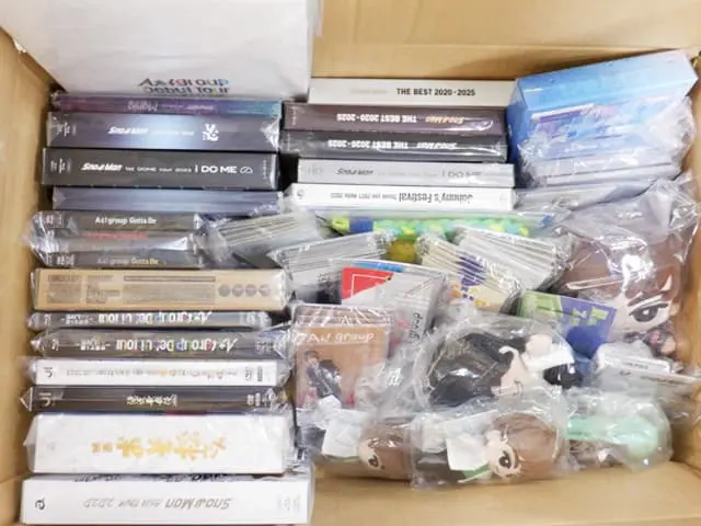 Snow Man、Aぇ! groupのBlu-ray・CD・公式写真・アクスタなどを買取