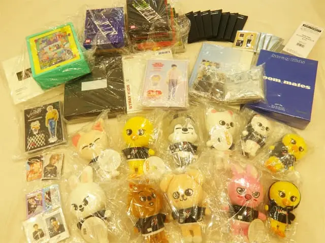 Stray Kids、BTS、ENHYPEN、TXTのトレカ・ぬいぐるみ・DVD・シーグリなどを買取